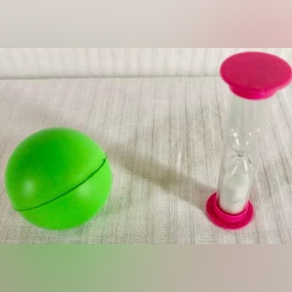 Sick and Twisted Charades Adult 18+ Party Game - Picture 7 of 7